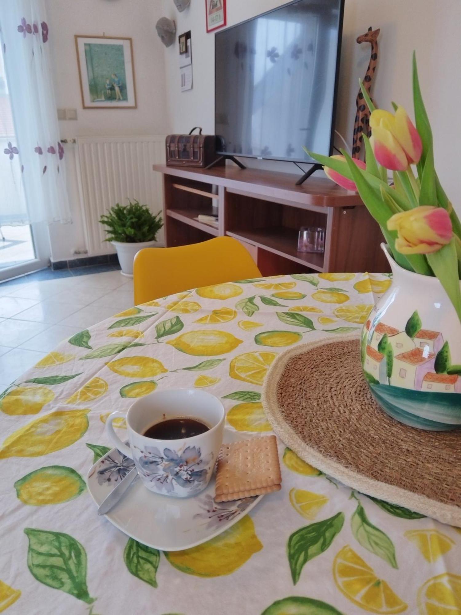 Apartment Ljudmila Vodice Zewnętrze zdjęcie